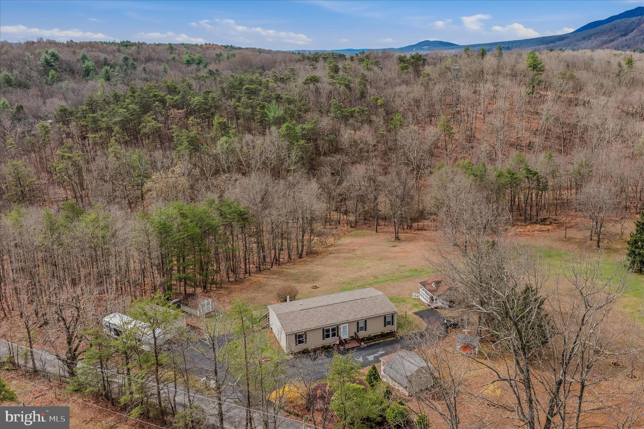 422 BIRCH GROVE LANE