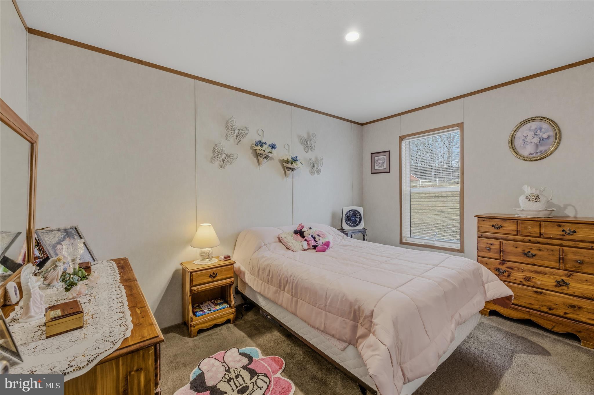 422 BIRCH GROVE LANE