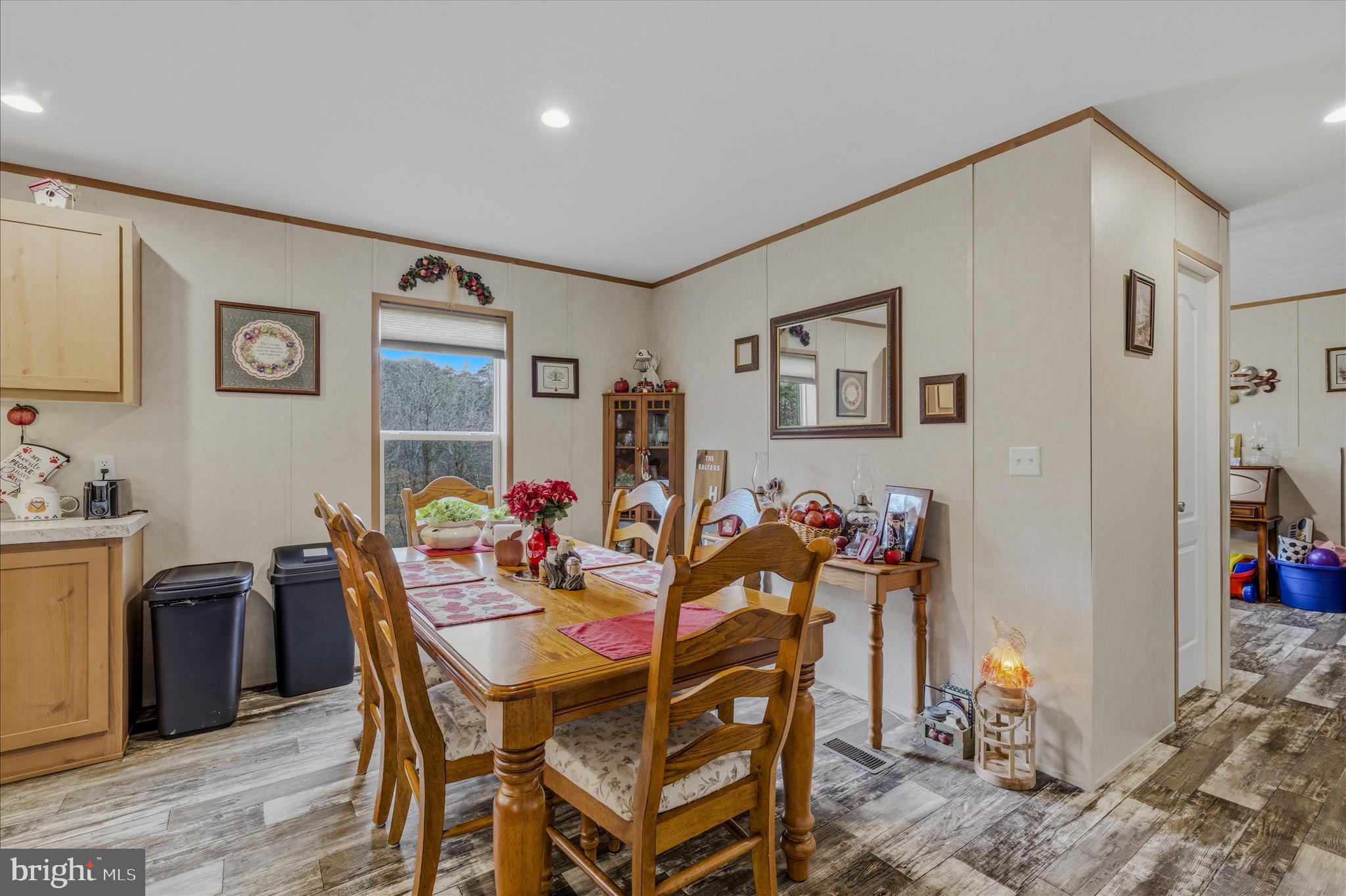 422 BIRCH GROVE LANE