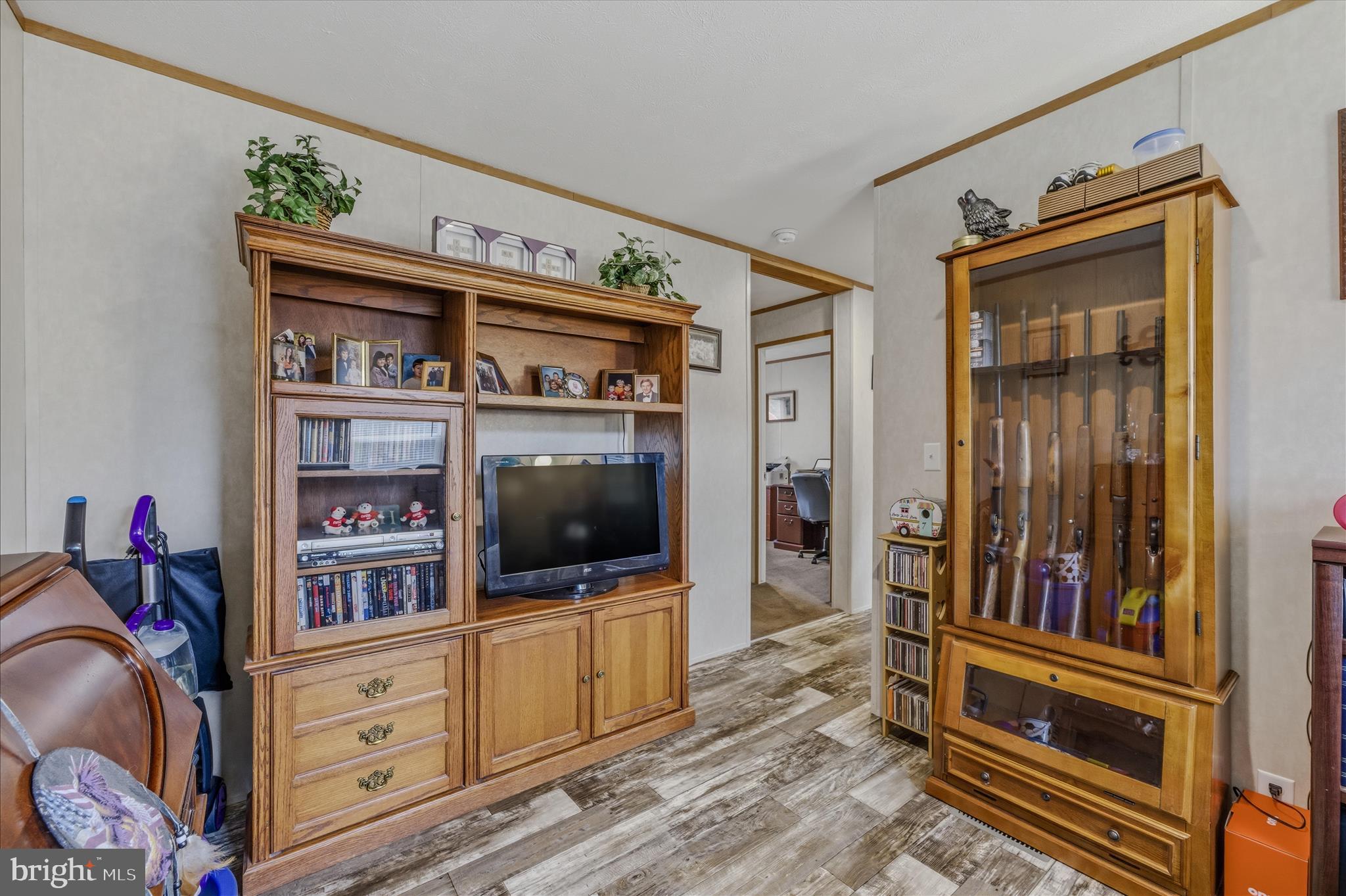 422 BIRCH GROVE LANE