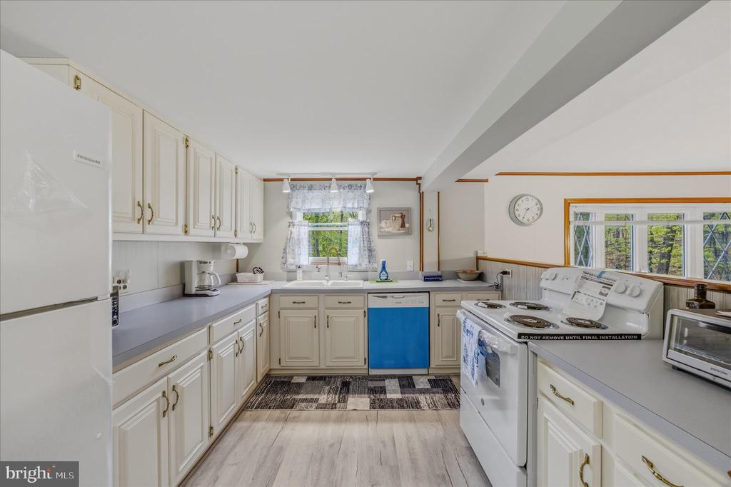 350 KEITER DRIVE