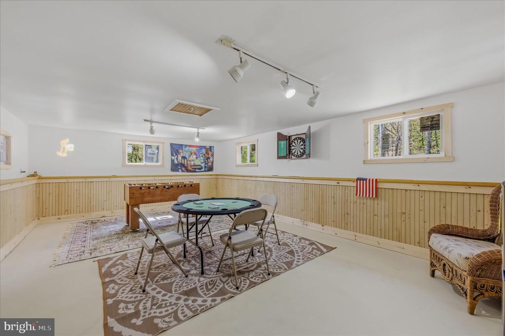 350 KEITER DRIVE