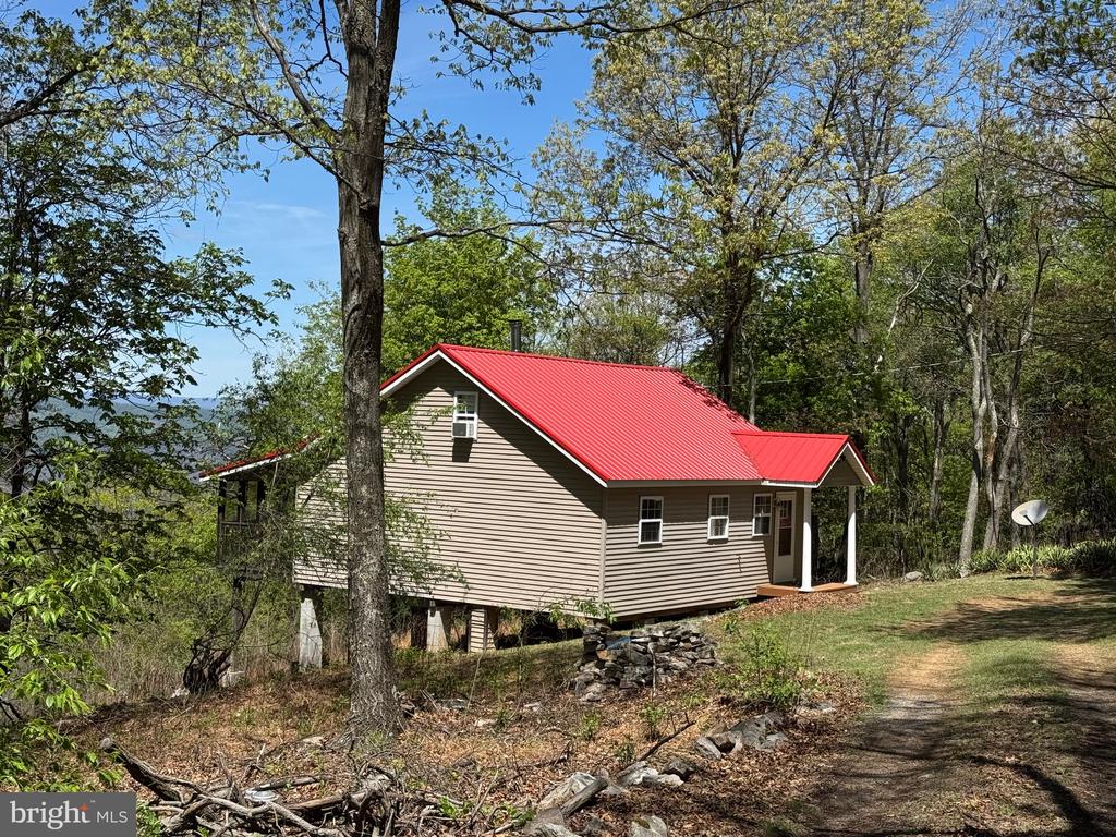 457 BLUMB LANE