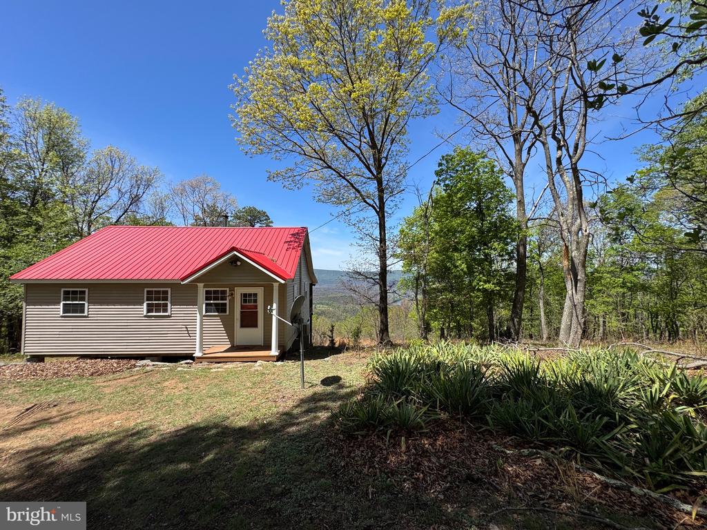 457 BLUMB LANE