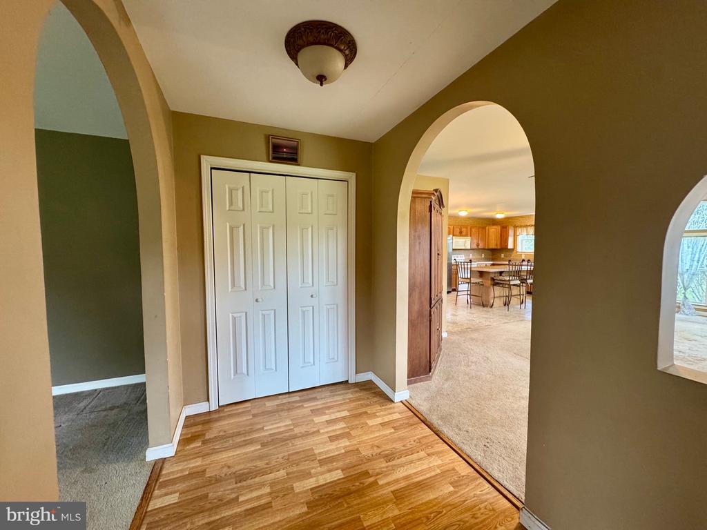 1660 HIGHLAND RIDGE ROAD