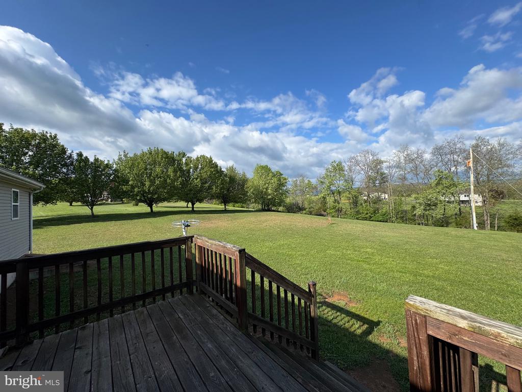 1660 HIGHLAND RIDGE ROAD