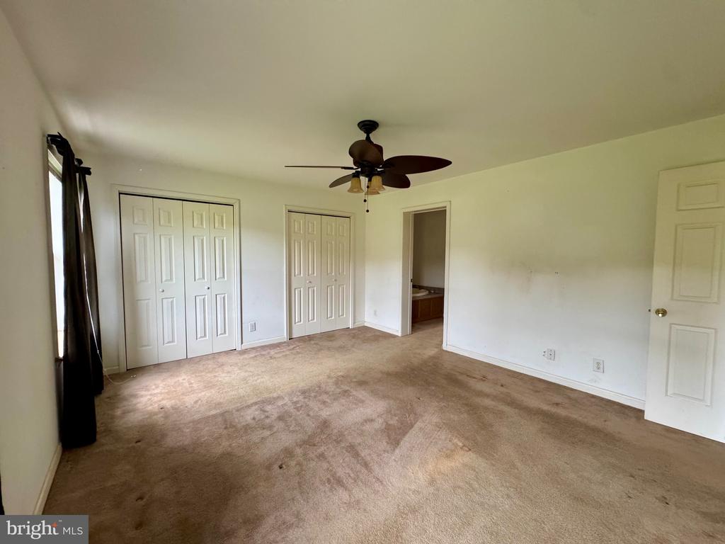 1660 HIGHLAND RIDGE ROAD
