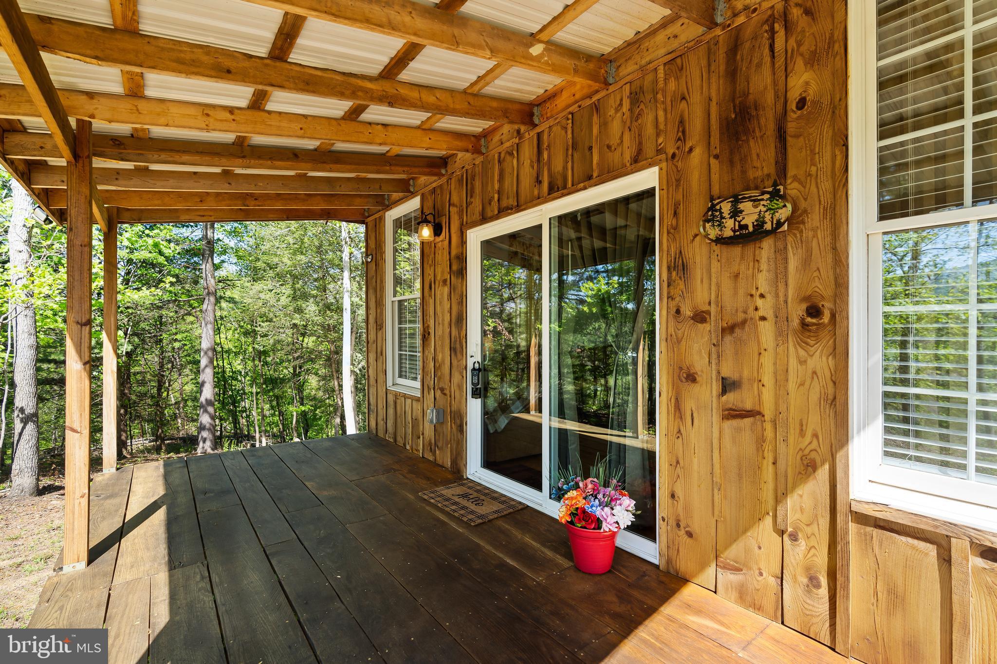 21 THORNWOOD DRIVE