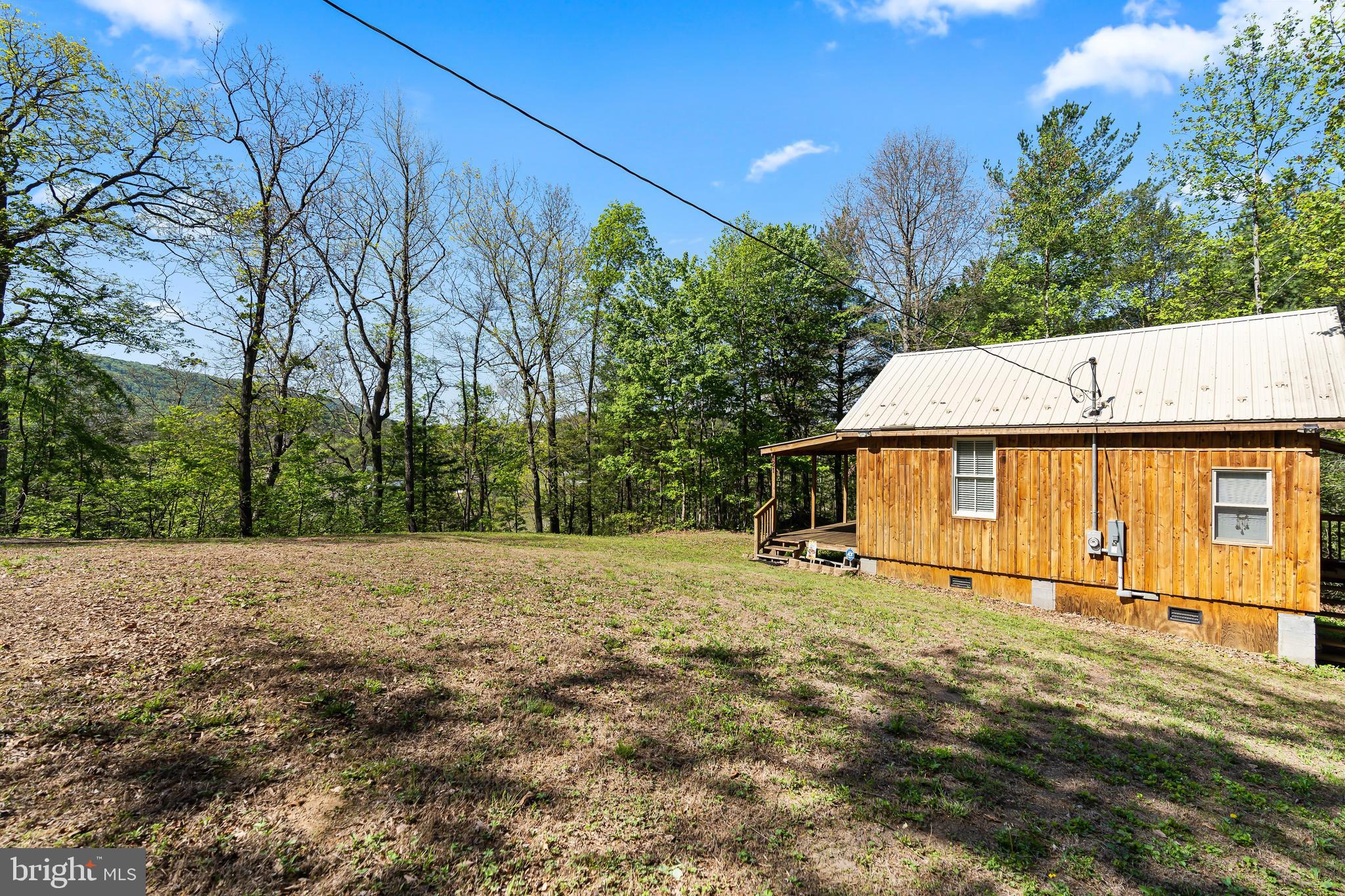 21 THORNWOOD DRIVE