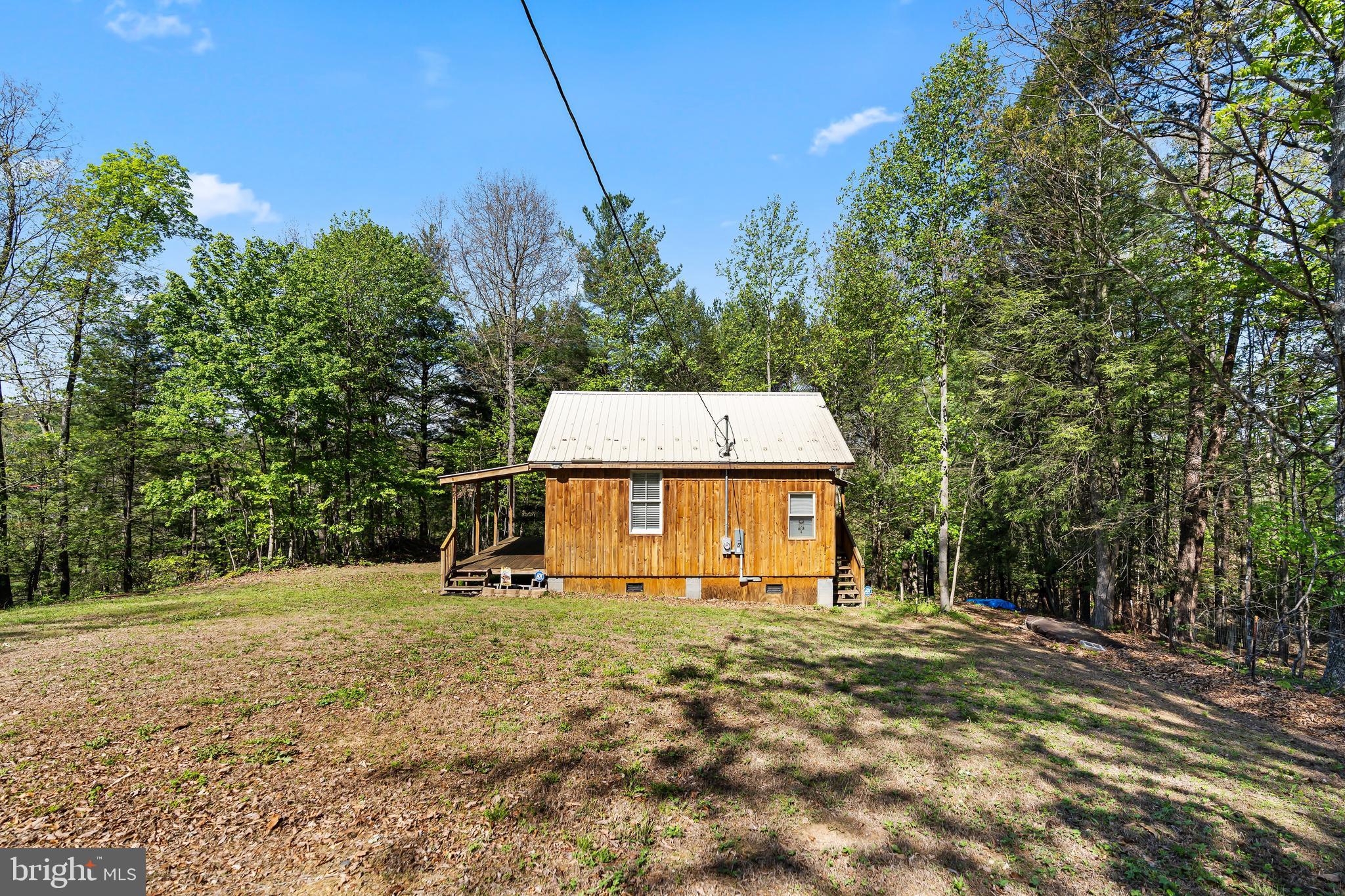 21 THORNWOOD DRIVE