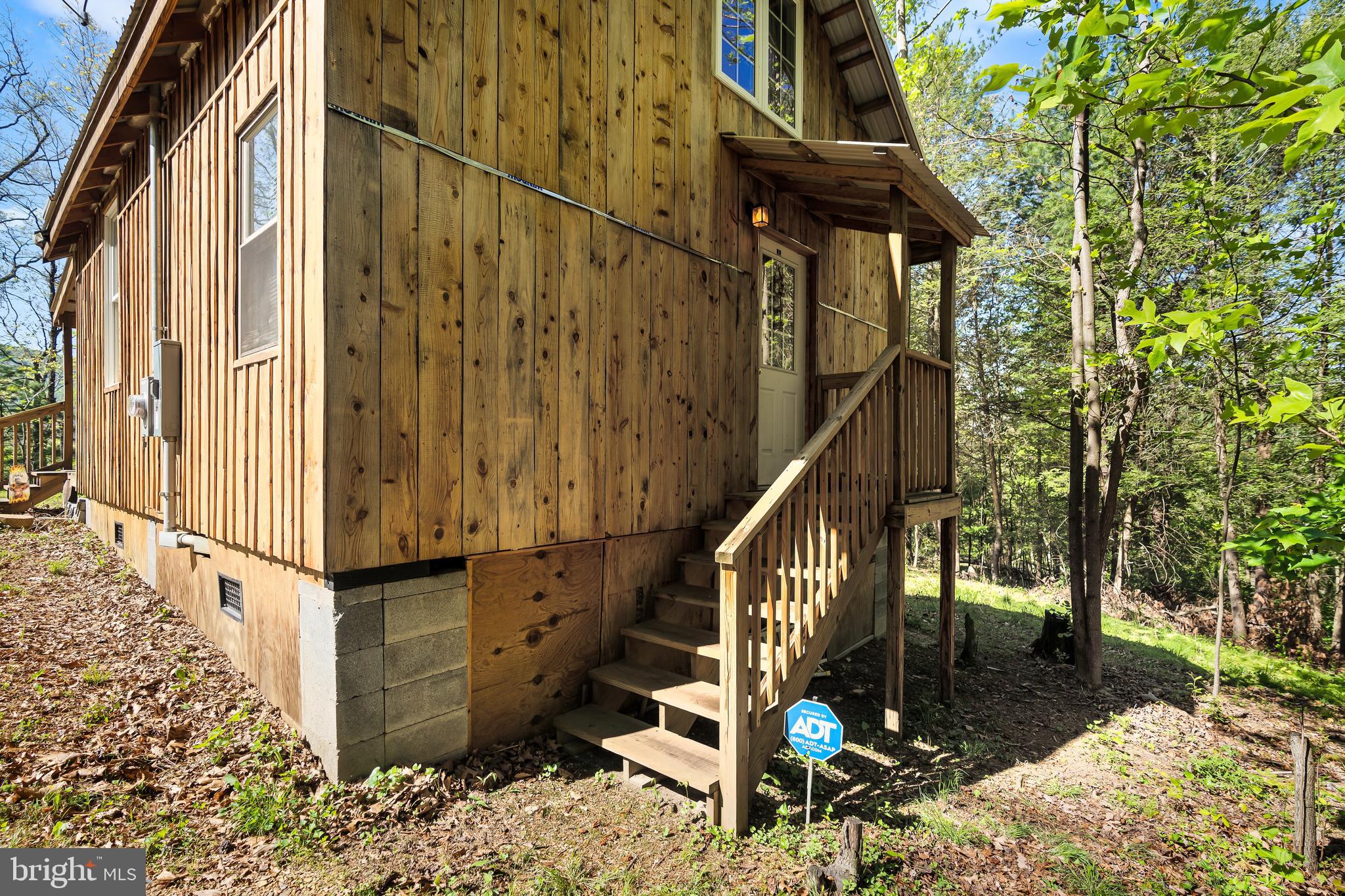 21 THORNWOOD DRIVE