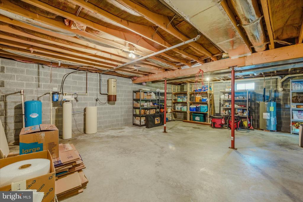 45 CLEAVELAND ACRES COURT