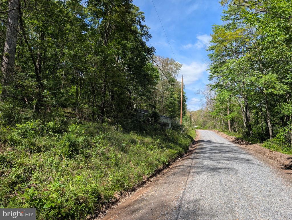 301 BOTTOM ROAD