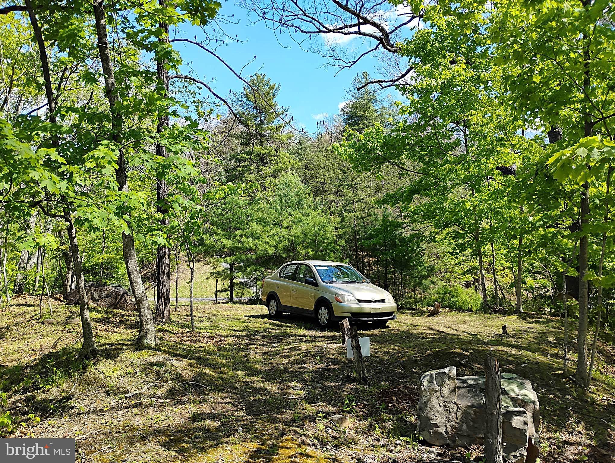 SIR JOHNS RUN RD