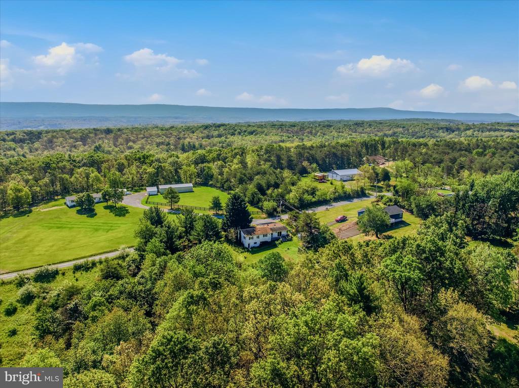 627 APPLE ORCHARD CIRCLE