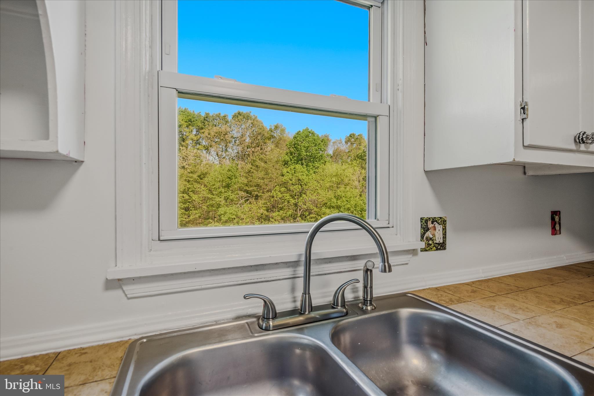 627 APPLE ORCHARD CIRCLE