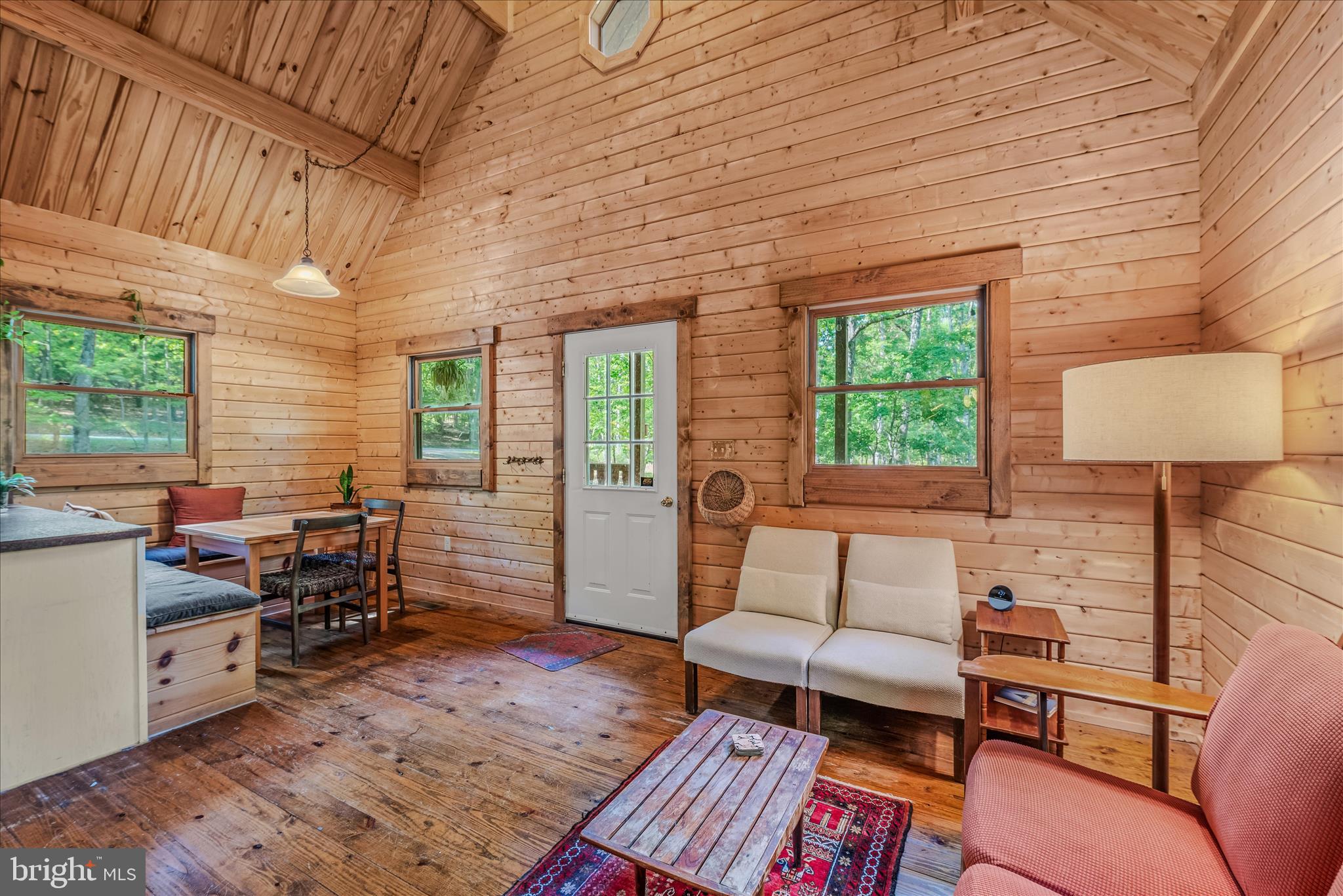122 HONEY LOCUST LANE