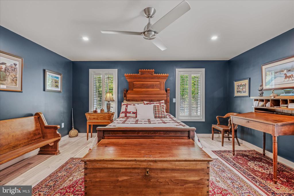 80 HOLLY HILL COURT