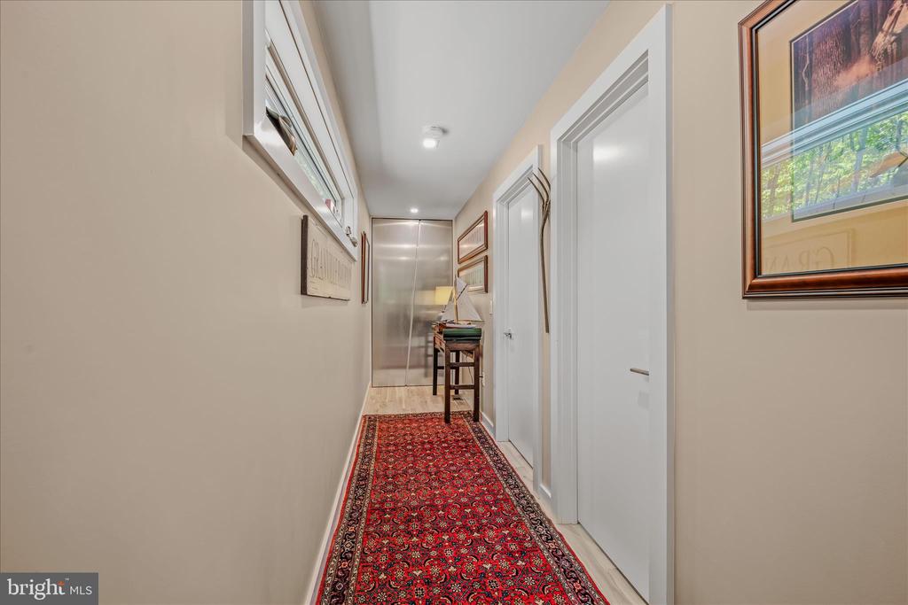 80 HOLLY HILL COURT