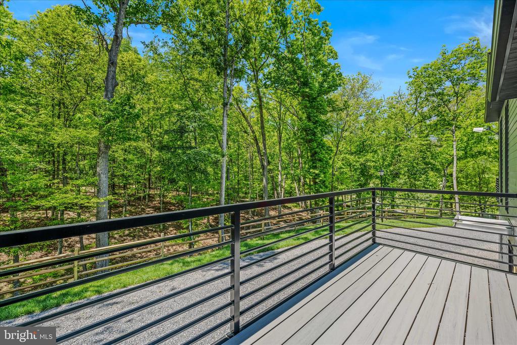 80 HOLLY HILL COURT