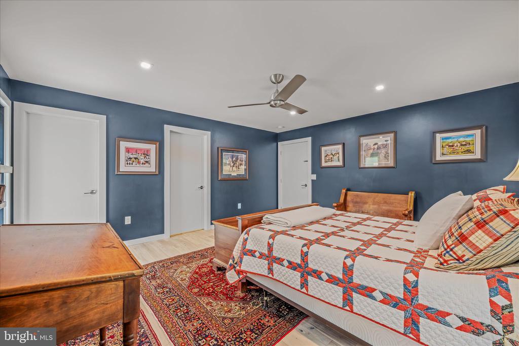 80 HOLLY HILL COURT