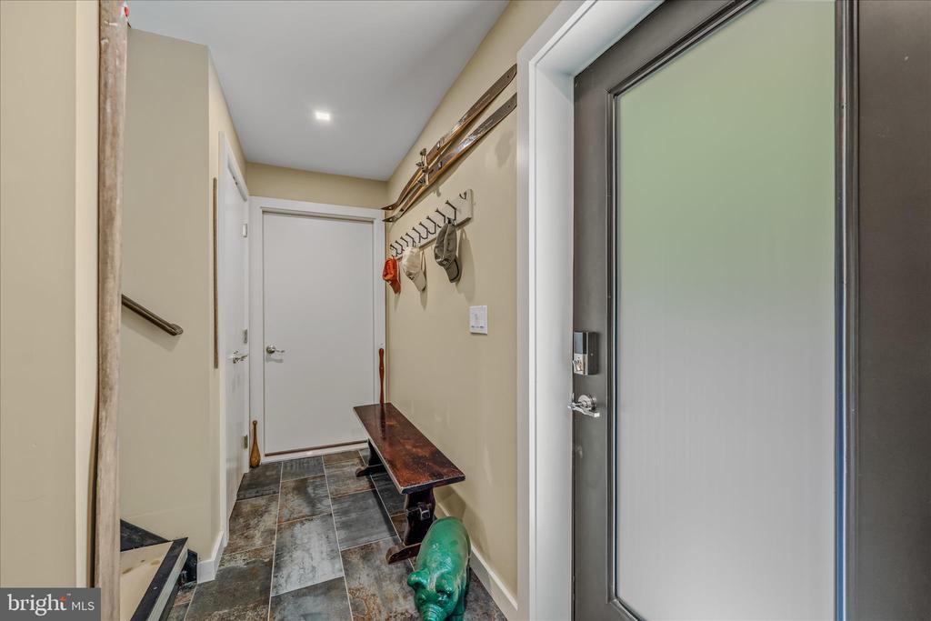 80 HOLLY HILL COURT