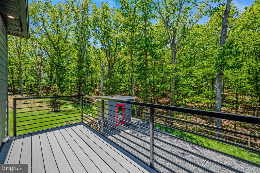 80 HOLLY HILL COURT