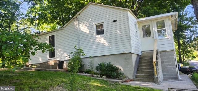 81 NORRIS AVENUE
