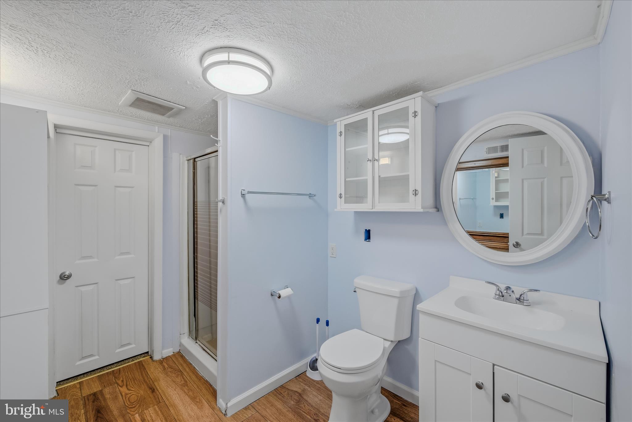 64 HOBDAY LANE