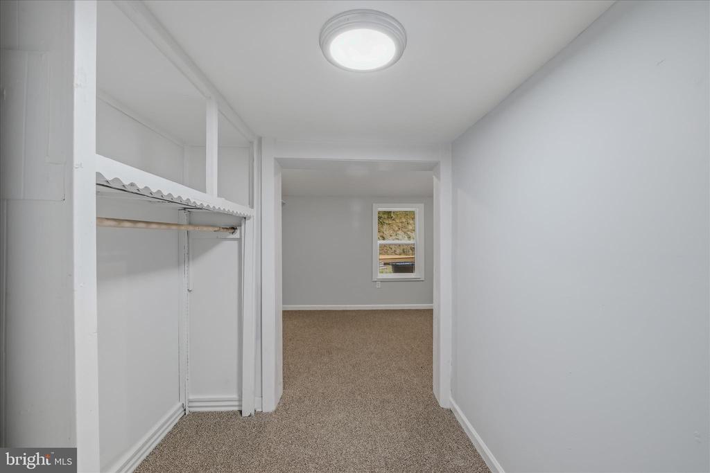 64 HOBDAY LANE