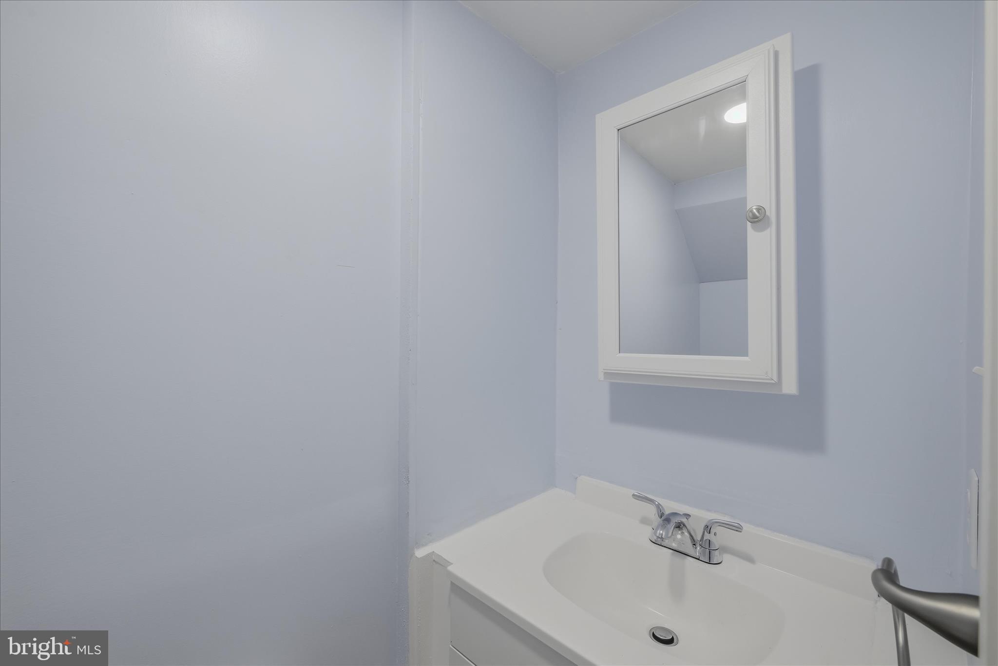 64 HOBDAY LANE