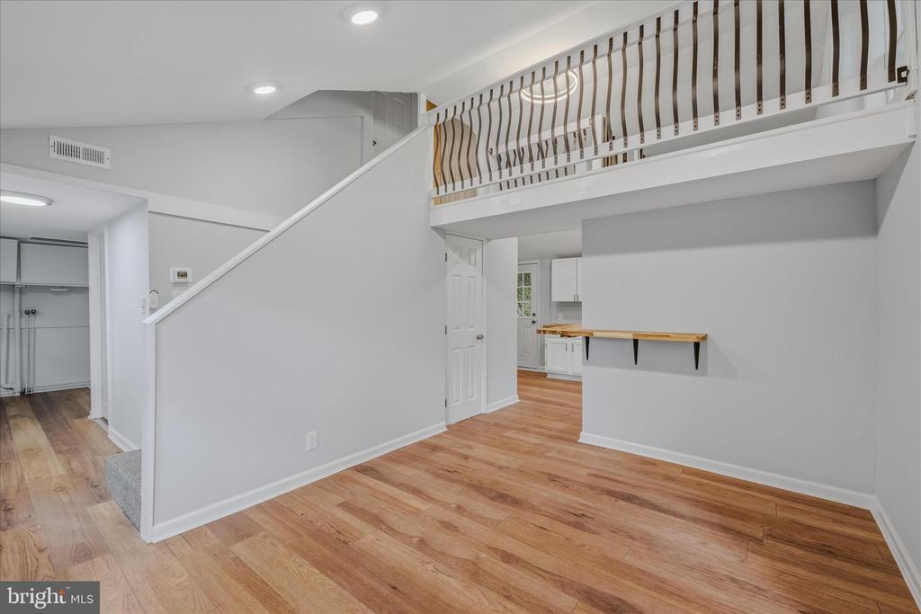 64 HOBDAY LANE