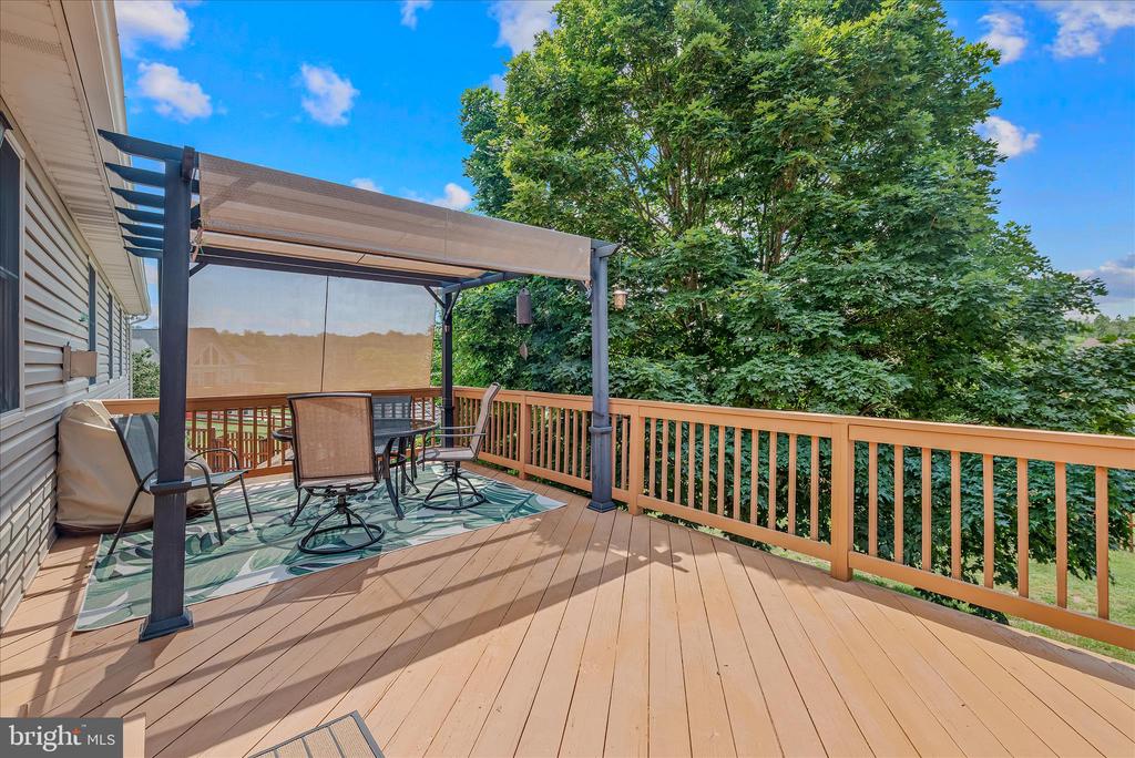 302 PRADO WAY