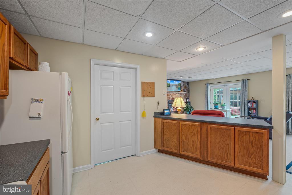 302 PRADO WAY