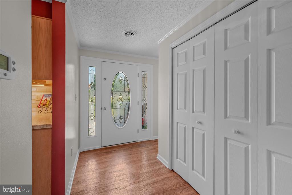 302 PRADO WAY