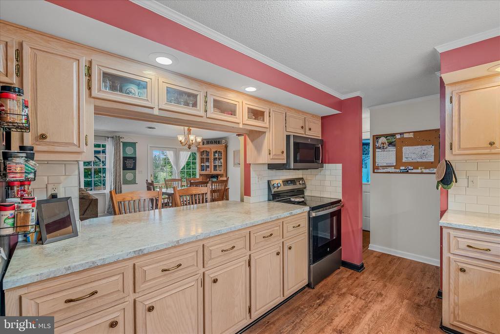 302 PRADO WAY