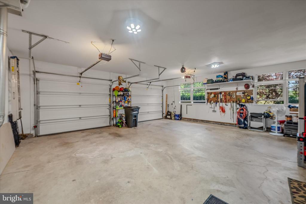 302 PRADO WAY