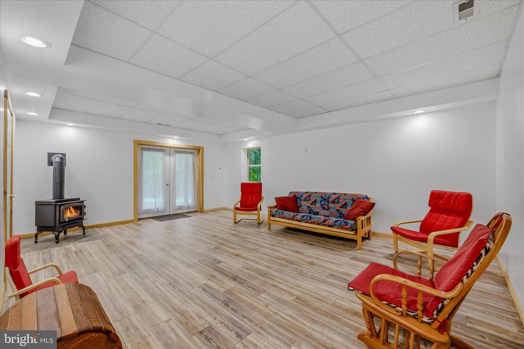 956 SIDELING MOUNTAIN TRAIL