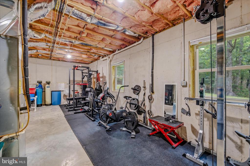 956 SIDELING MOUNTAIN TRAIL