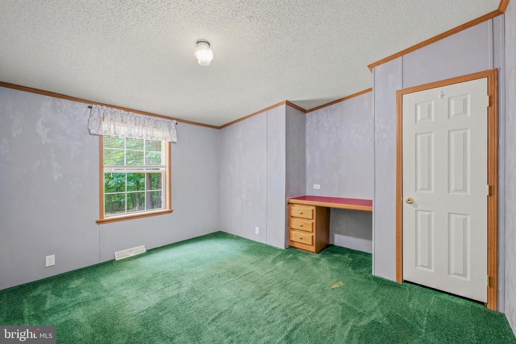 193 FRIENDSHIP LANE
