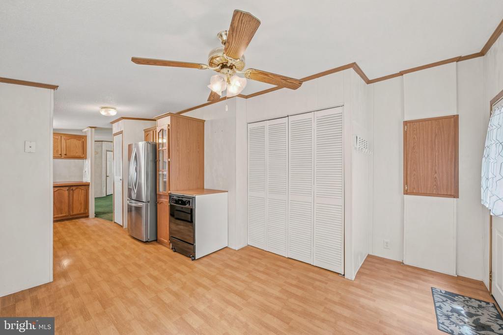 193 FRIENDSHIP LANE