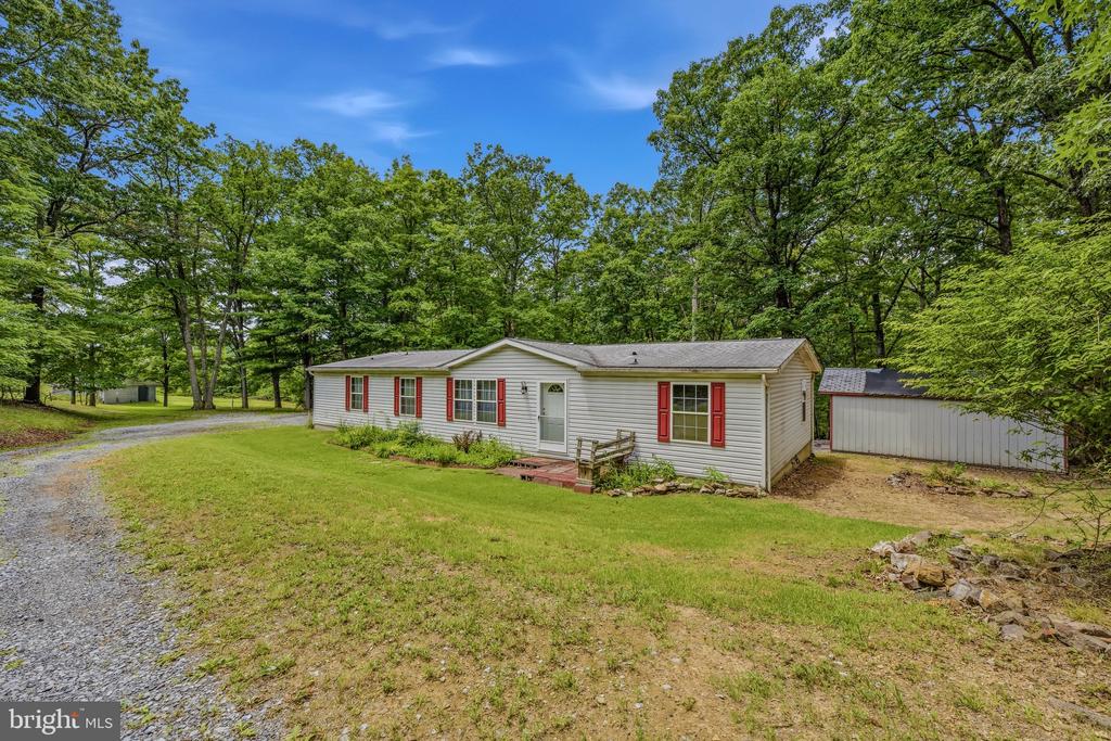 193 FRIENDSHIP LANE