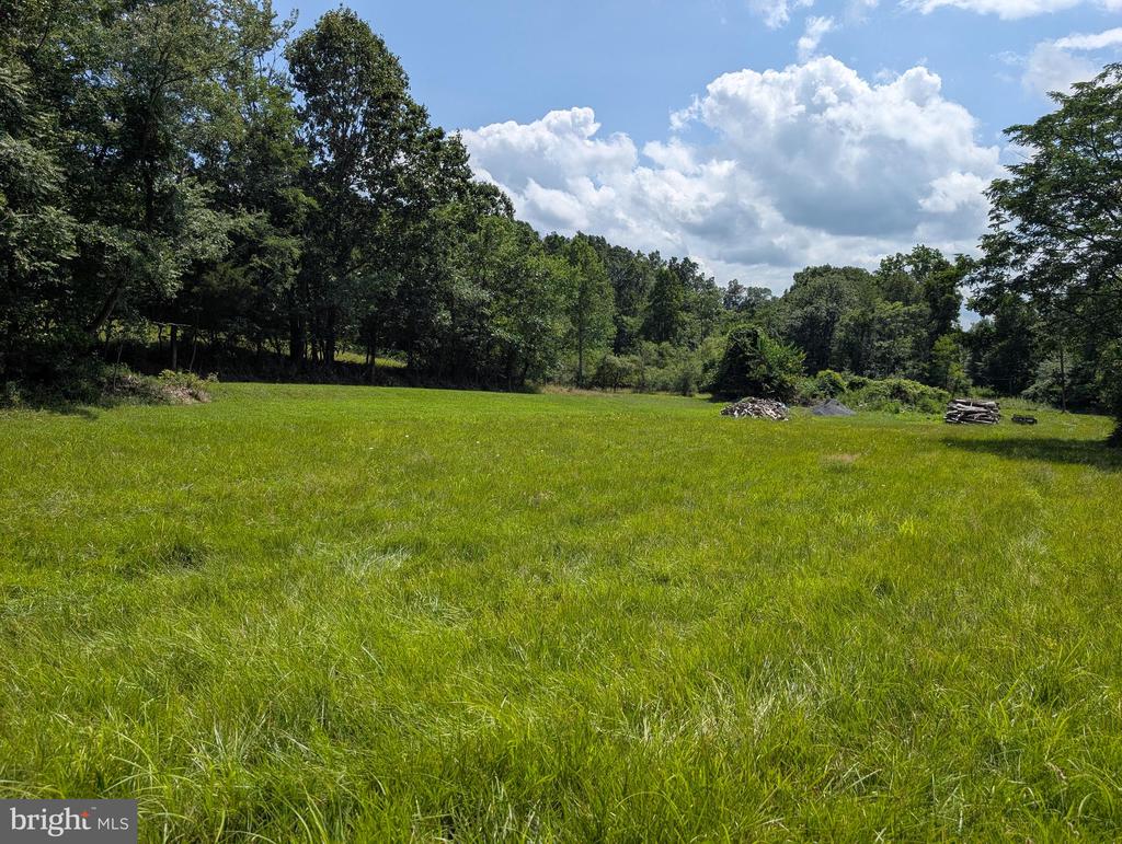 GRASSHOPPER HOLLOW TRAIL Unit: WEST P/O PAR 31