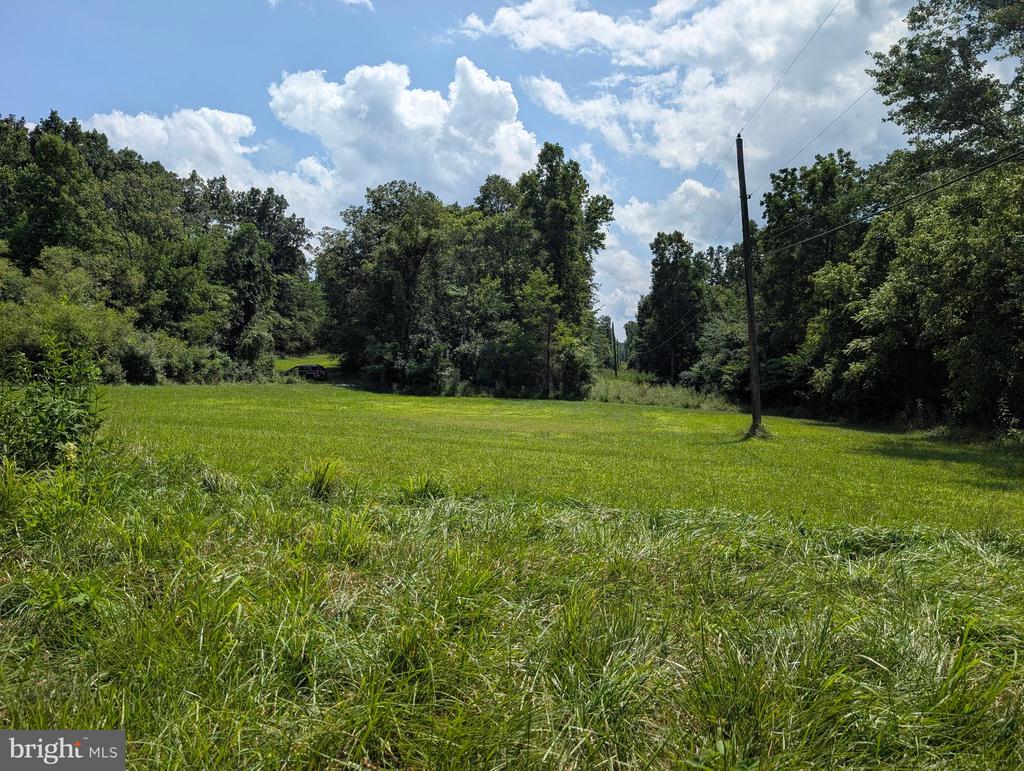 GRASSHOPPER HOLLOW TRAIL Unit: WEST P/O PAR 31