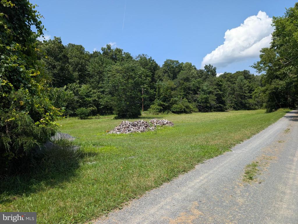 GRASSHOPPER HOLLOW TRAIL Unit: WEST P/O PAR 31