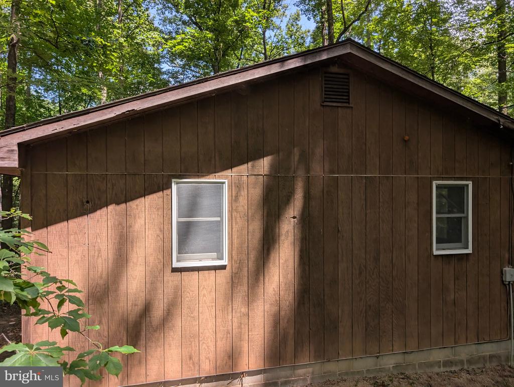 378 HAPPY VALLEY