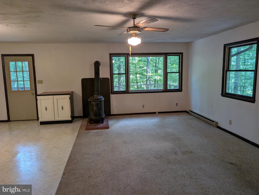 378 HAPPY VALLEY