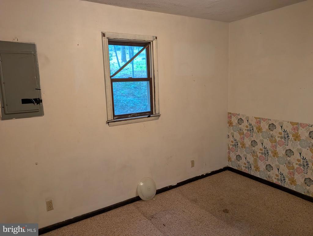 378 HAPPY VALLEY