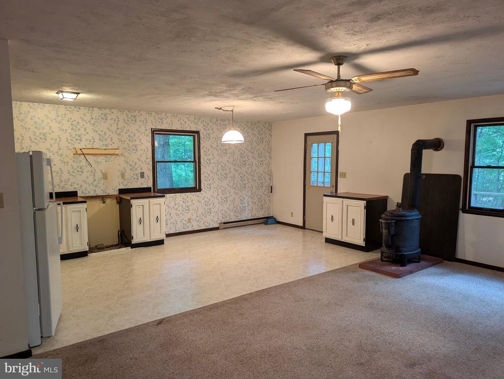378 HAPPY VALLEY
