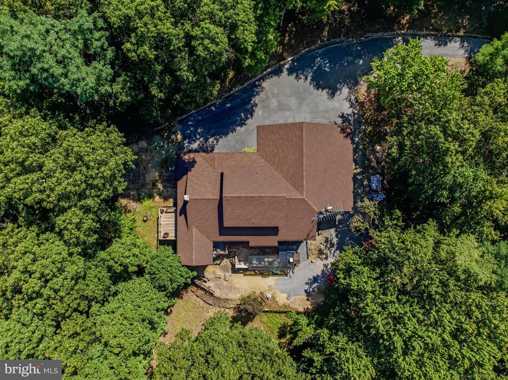 297 DEERWOOD LANE
